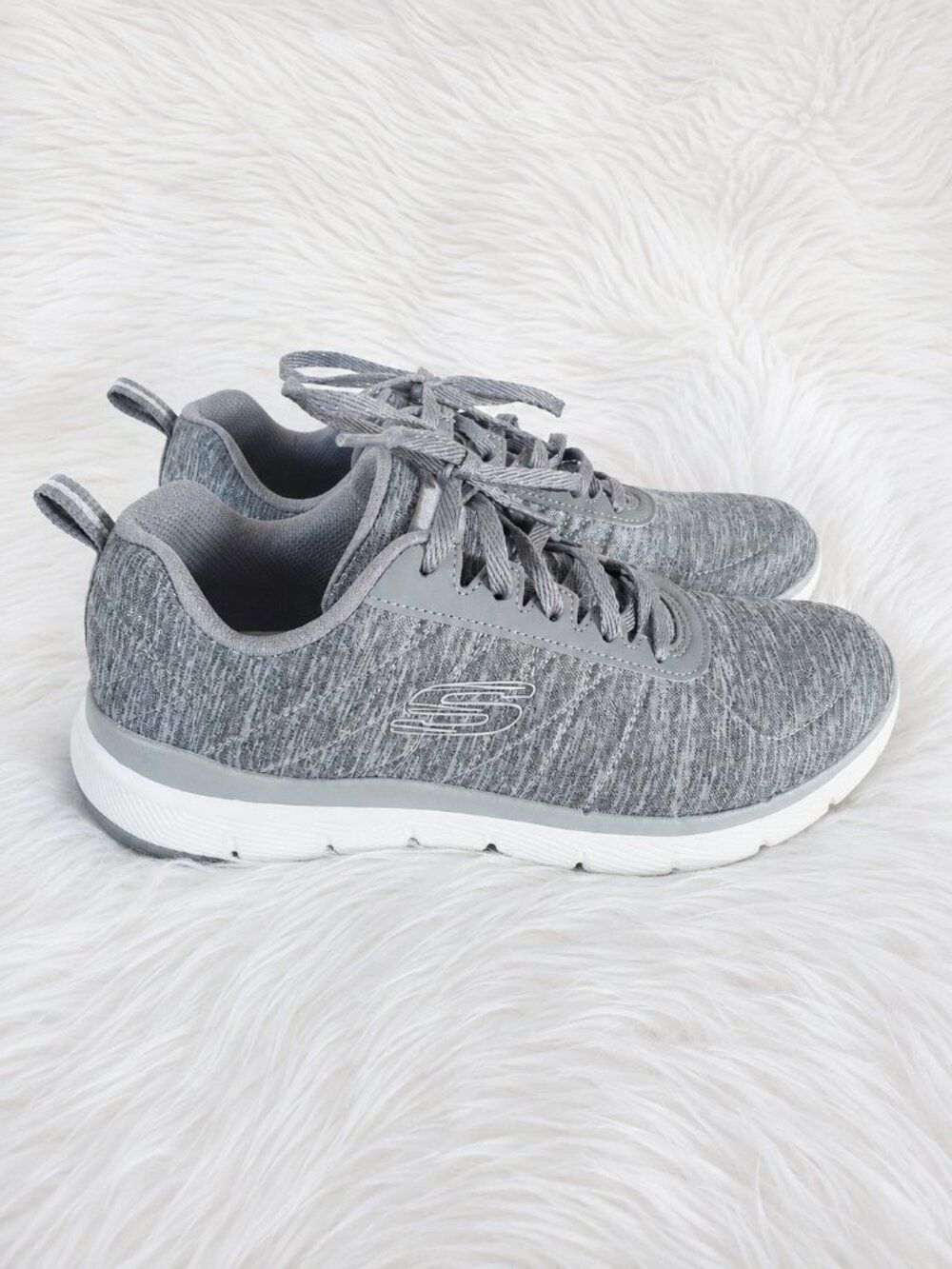 Skechers Women's Flex Appeal Memory Foam Gray Athletic Walking Sneakers SZ 6